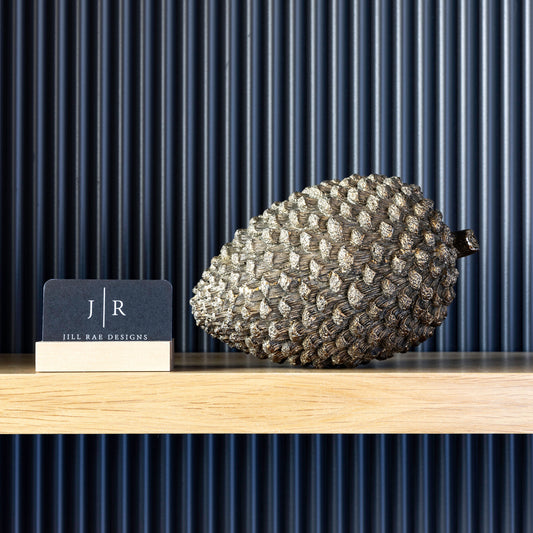 Acorn Shelf Décor
