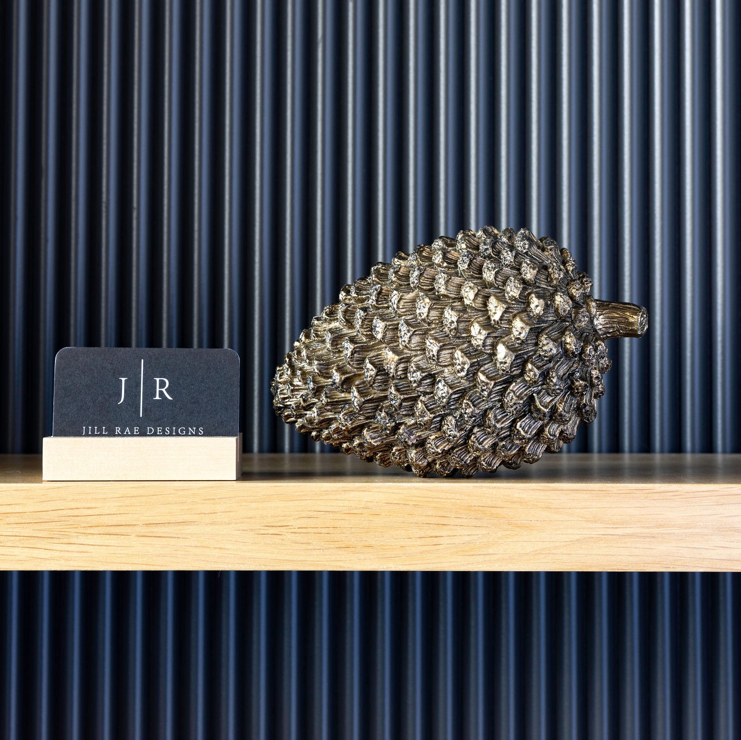 Acorn Shelf Décor