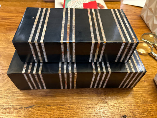 Black & White Horn Box