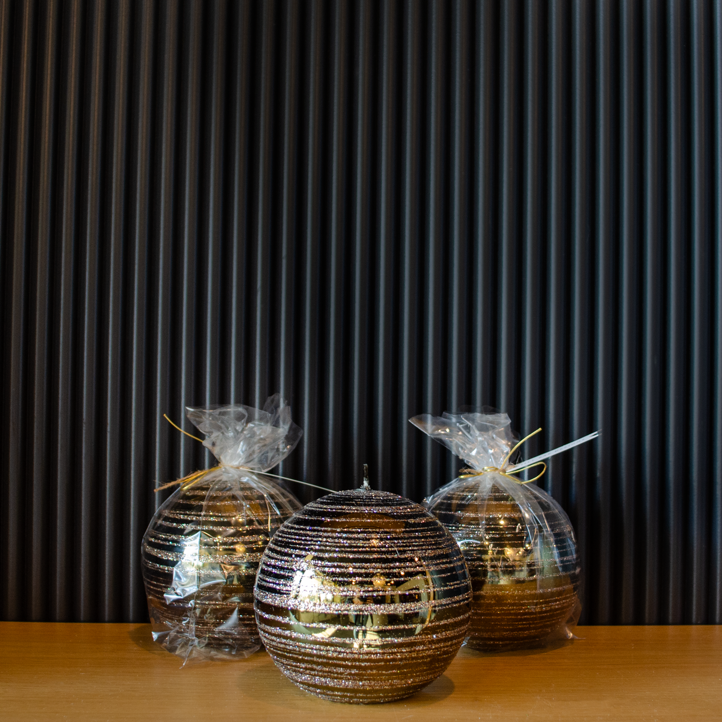 Metallic Green & Gold Glitter Ball Candle