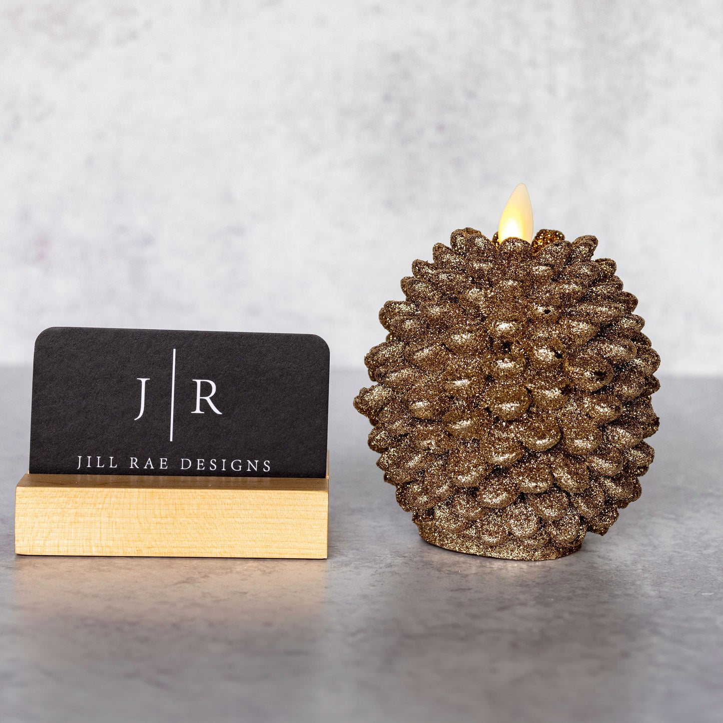 Pinecone Luminary